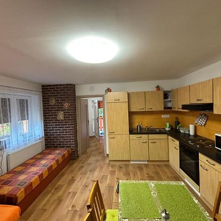 Apartman Pod Kostelem Strazov 외부 사진